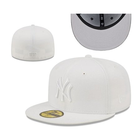 New York Yankees Fitted Hat